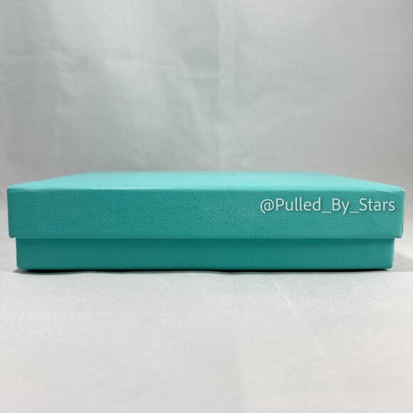 TIFFANY & CO. Classic Robins Egg Blue Jewelry Box (Approx. 6" x 5" x 1.3") - Picture 7 of 16